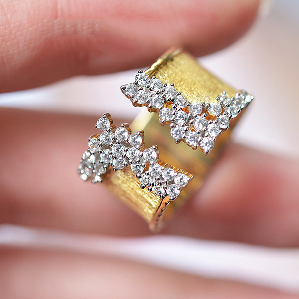 Cluster Zircon Ring