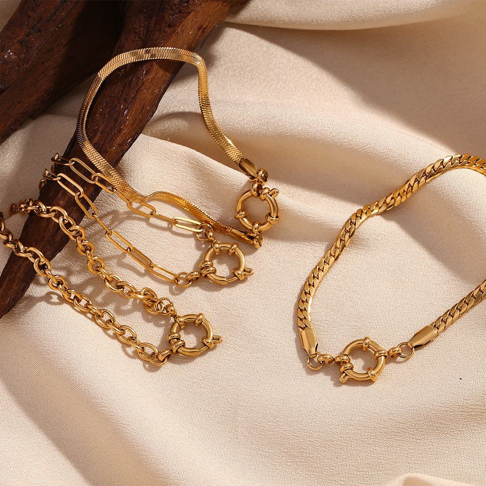18K Gold Plated Slingshot Buckle Bracelet